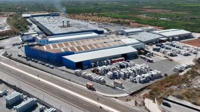 Imagen aérea de uno de los centros logísticos de Raminatrans Castellón ubicado en el término de Vila-real.