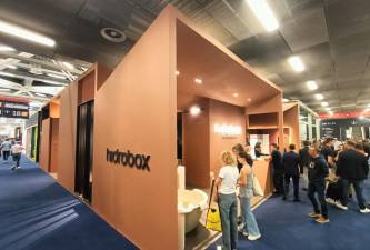 El estand de Hidrobox by Absara en Cersaie 2024.