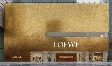 $!Vista de la fachada de la nueva tienda de Loewe.