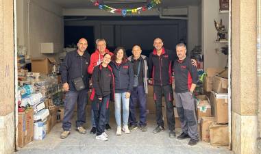 Parte de los voluntarios castellonenses desplazados hasta las zonas afectadas por la DANA.