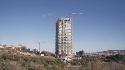 Edificio Tower One, en construcción.