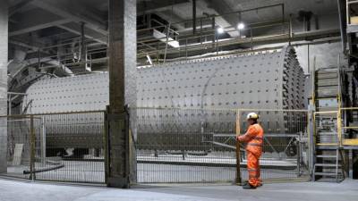 En este sentido, el director general de Oficemen, Aniceto Zaragoza, detalla que ya con datos de once meses en la mano, «no es arriesgado aventurar que cerraremos el año con un ligero crecimiento en positivo».