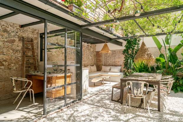 $!Proyecto | Coblonal revitaliza una vivienda con jardín en la zona alta de Barcelona