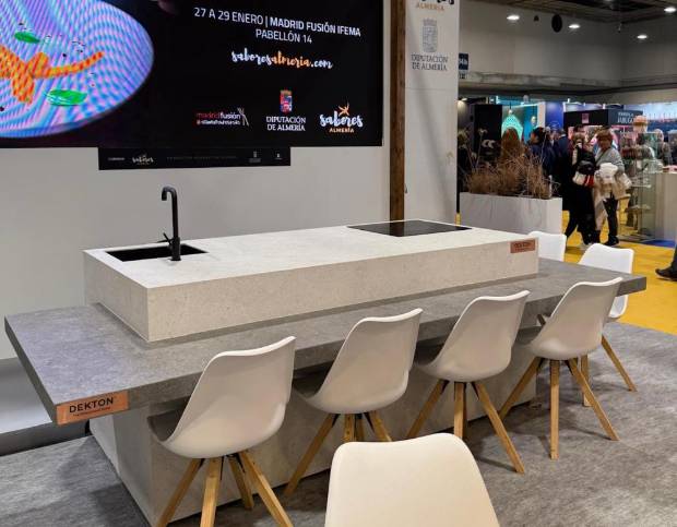 $!Otro detalle de la presencia de Silestone en el encuentro gastronómico.