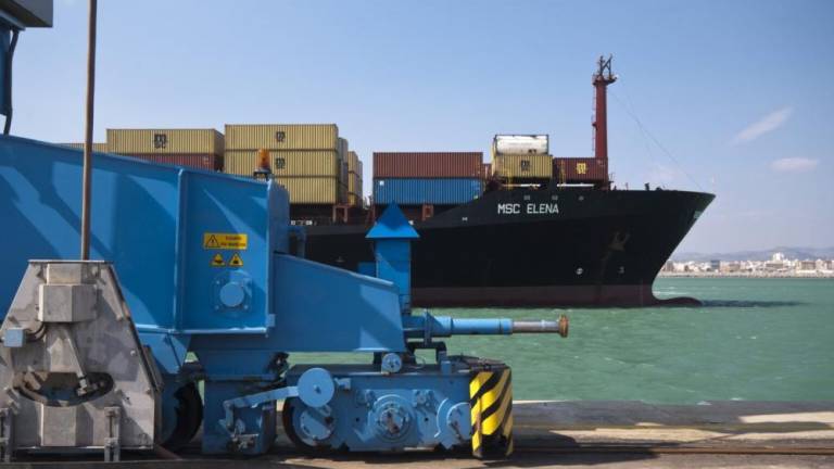 MSC regresa al puerto de Castellón con una nueva conexión para el azulejo