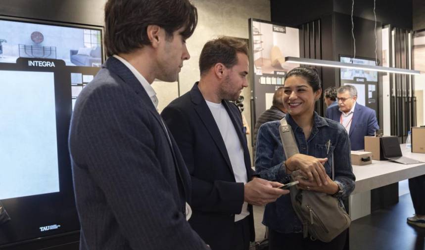 Galería de fotos | TAU Cerámica, tendencias y tecnología en su estand de Bolonia