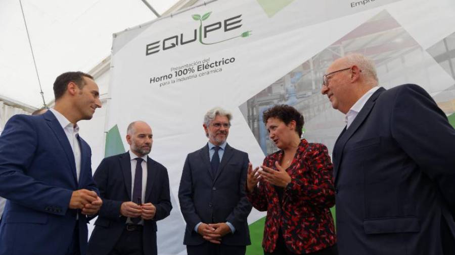 Galería de fotos | Presentación del primer horno 100% eléctrico dentro de la cerámica de Castellón