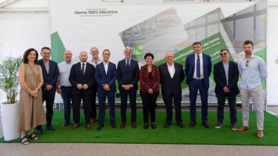 Galería de fotos | Presentación del primer horno 100% eléctrico dentro de la cerámica de Castellón